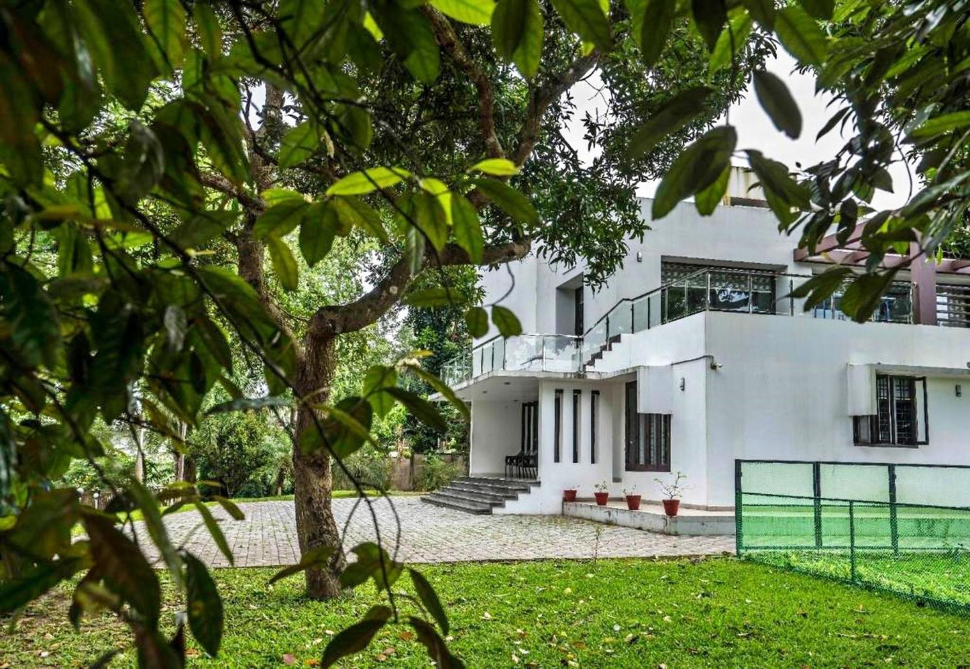 Nadhiyoram River Retreat Kochi Buitenkant foto