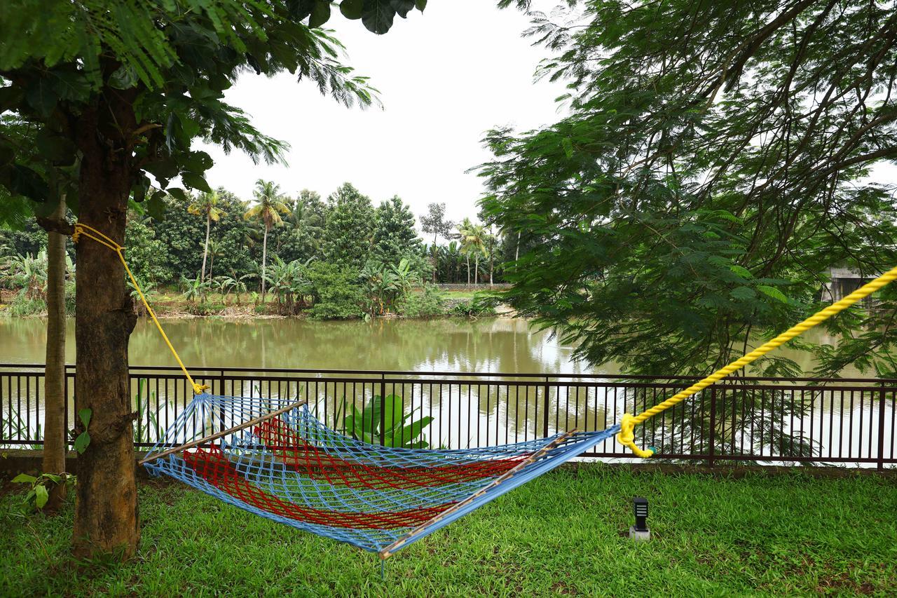 Nadhiyoram River Retreat Kochi Buitenkant foto